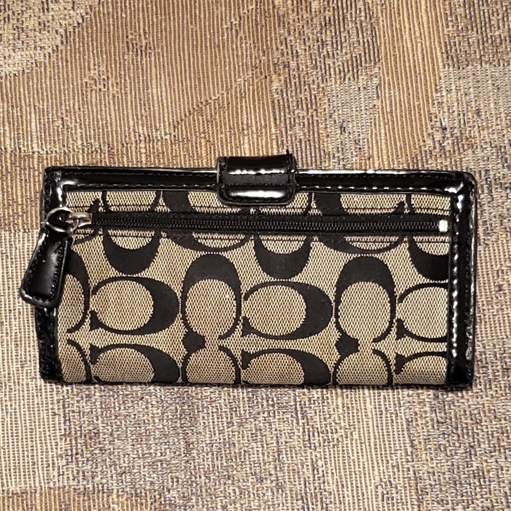 Coach Wallet - Picture 2 of 7